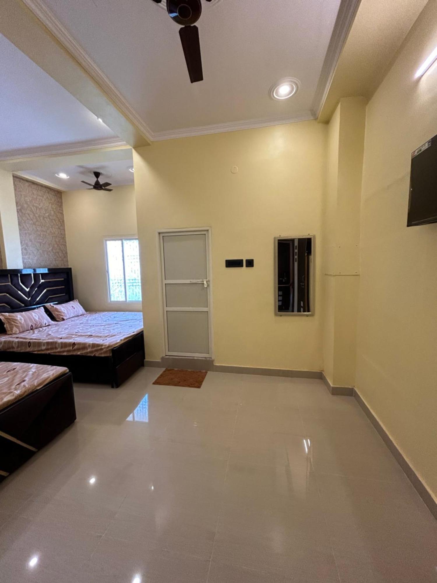Temple Town Homes Assi Ghat ורנאסי מראה חיצוני תמונה