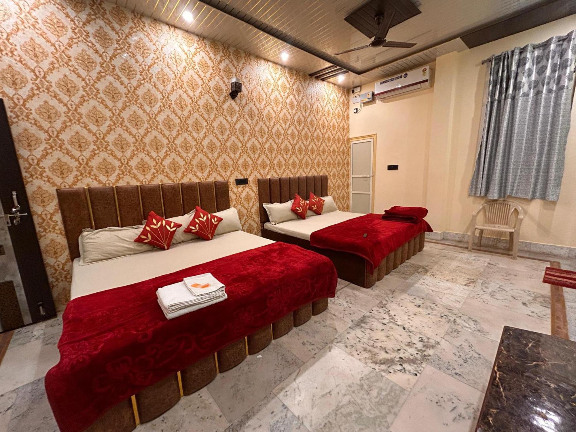 Temple Town Homes Assi Ghat ורנאסי מראה חיצוני תמונה