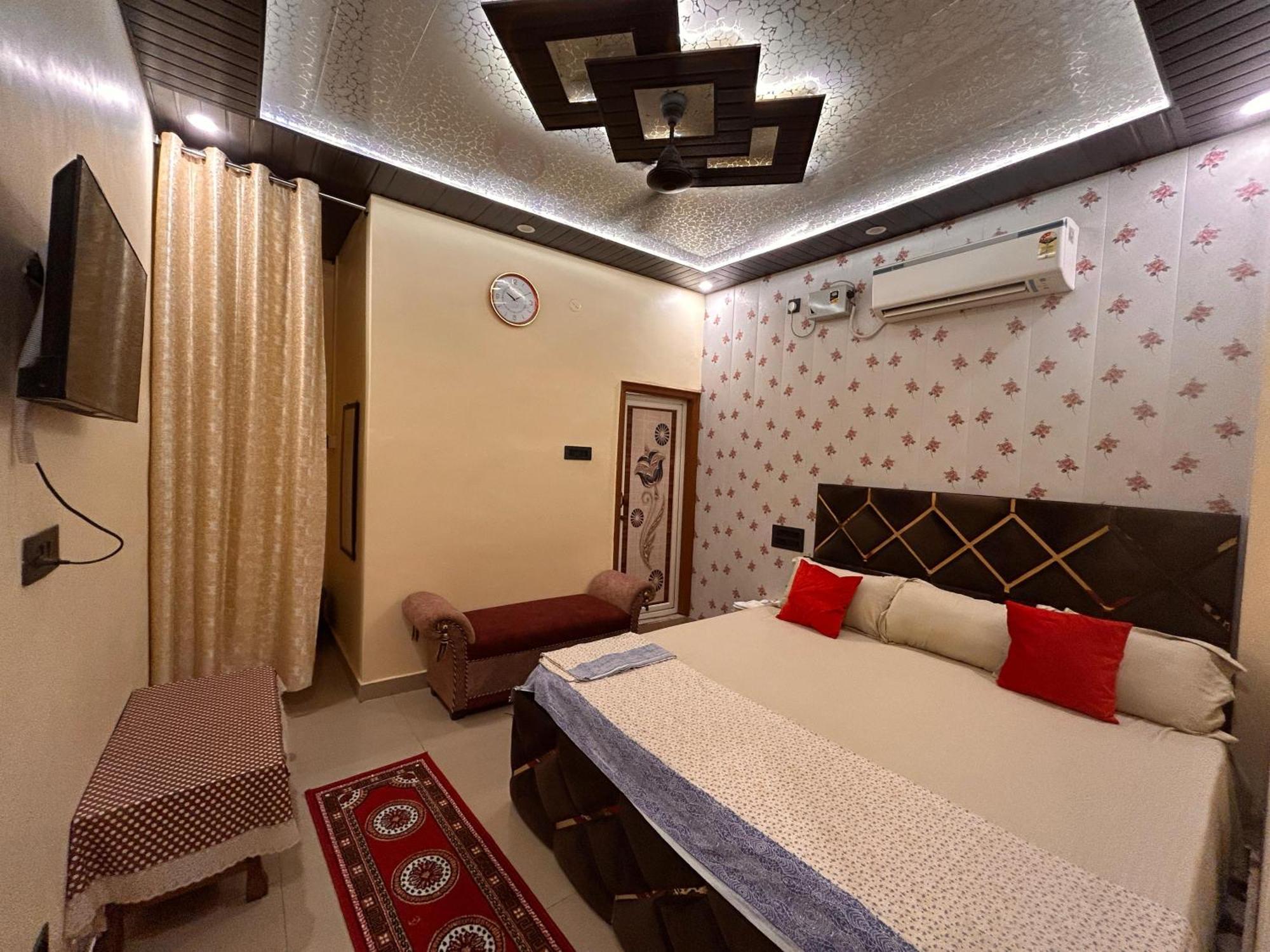 Temple Town Homes Assi Ghat ורנאסי מראה חיצוני תמונה