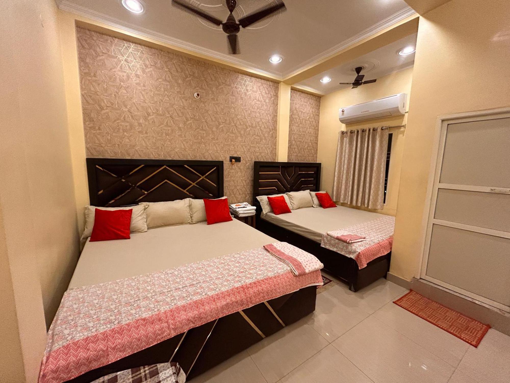 Temple Town Homes Assi Ghat ורנאסי מראה חיצוני תמונה