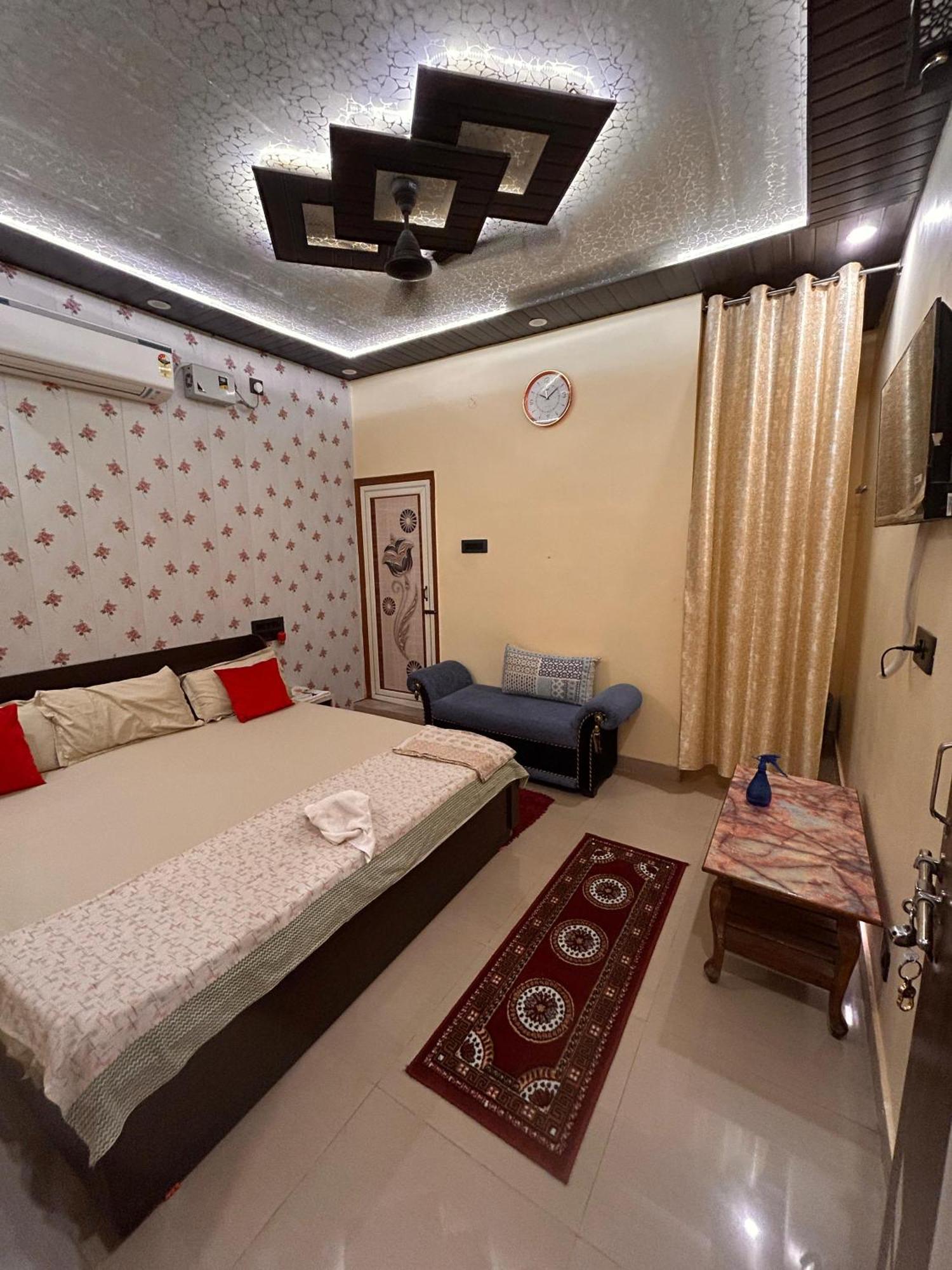 Temple Town Homes Assi Ghat ורנאסי מראה חיצוני תמונה