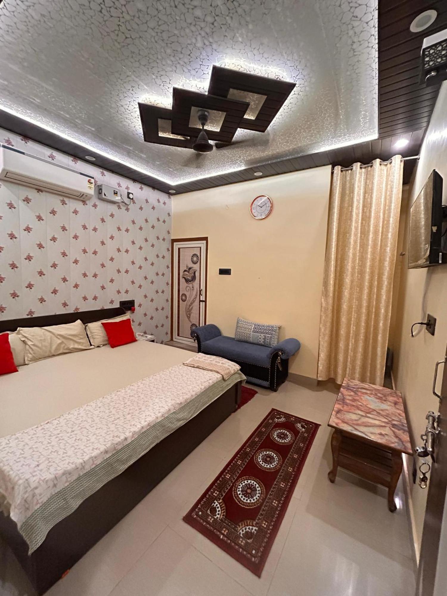 Temple Town Homes Assi Ghat ורנאסי מראה חיצוני תמונה